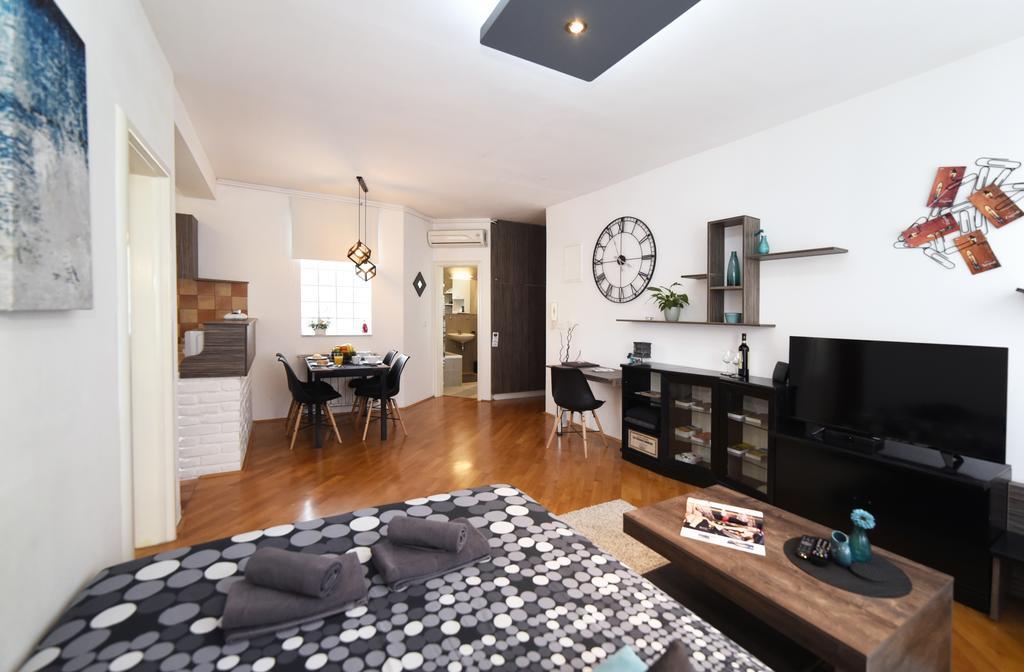 Corner Apartment Загреб Екстер'єр фото